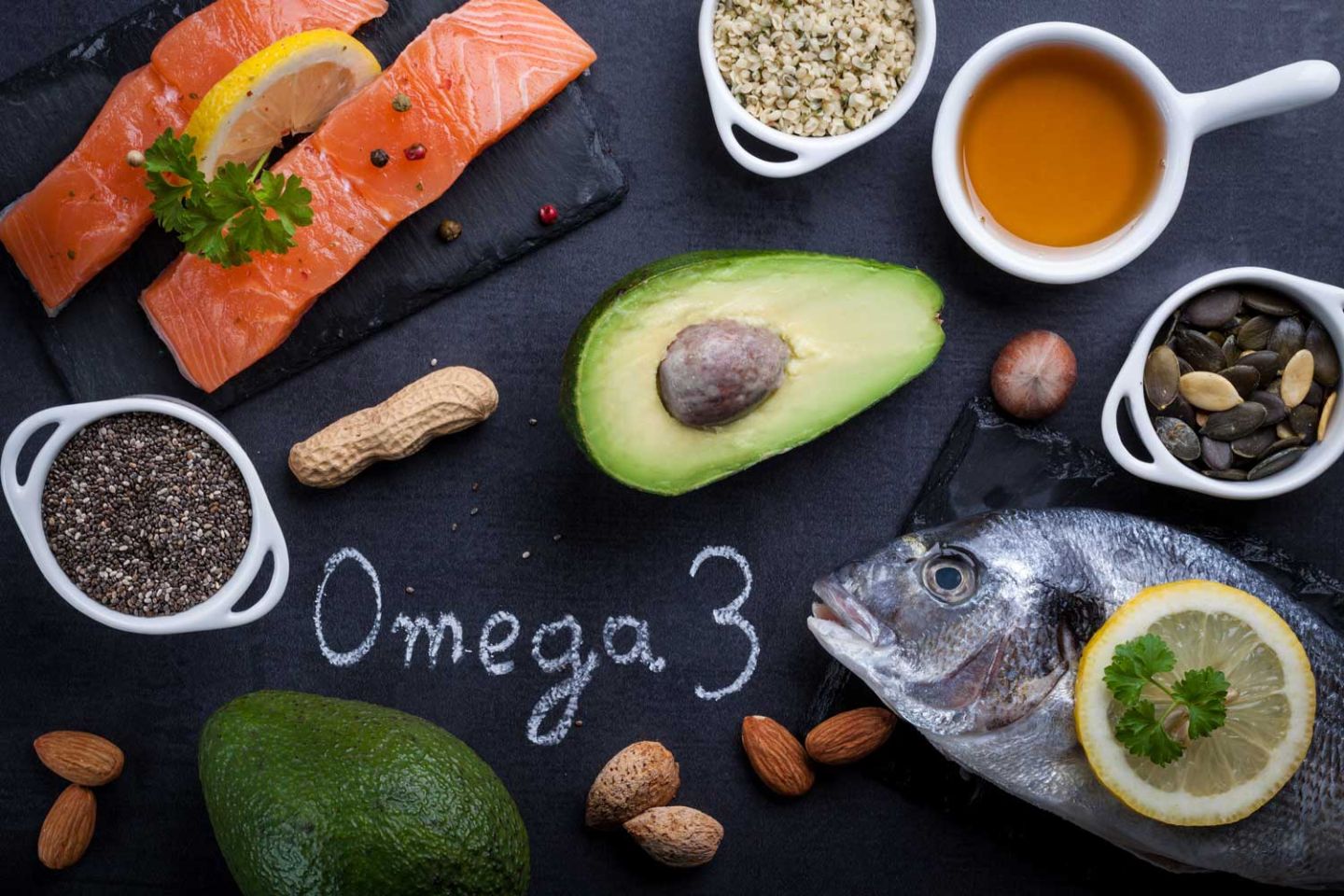 Omega-3 – Die Vorteile von Omega-3-Fettsäuren für die Gesundheit. Omega-3-Fettsäuren: Wichtige Nährstoffe für Herzgesundheit, Gehirn und Entzündungshemmung.